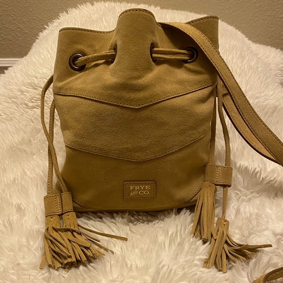 Frye Caden Suede bucket bag - Picture 4 of 6